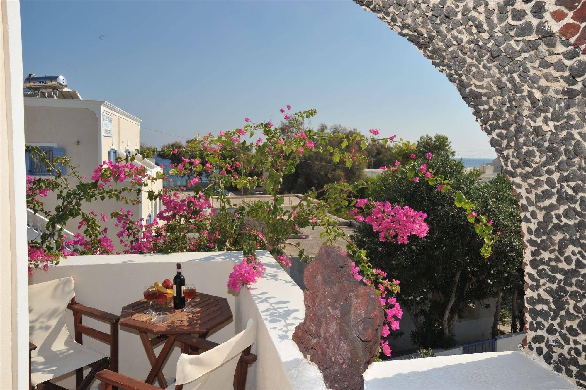 Stelios Place Perissa (Santorini) Exterior foto